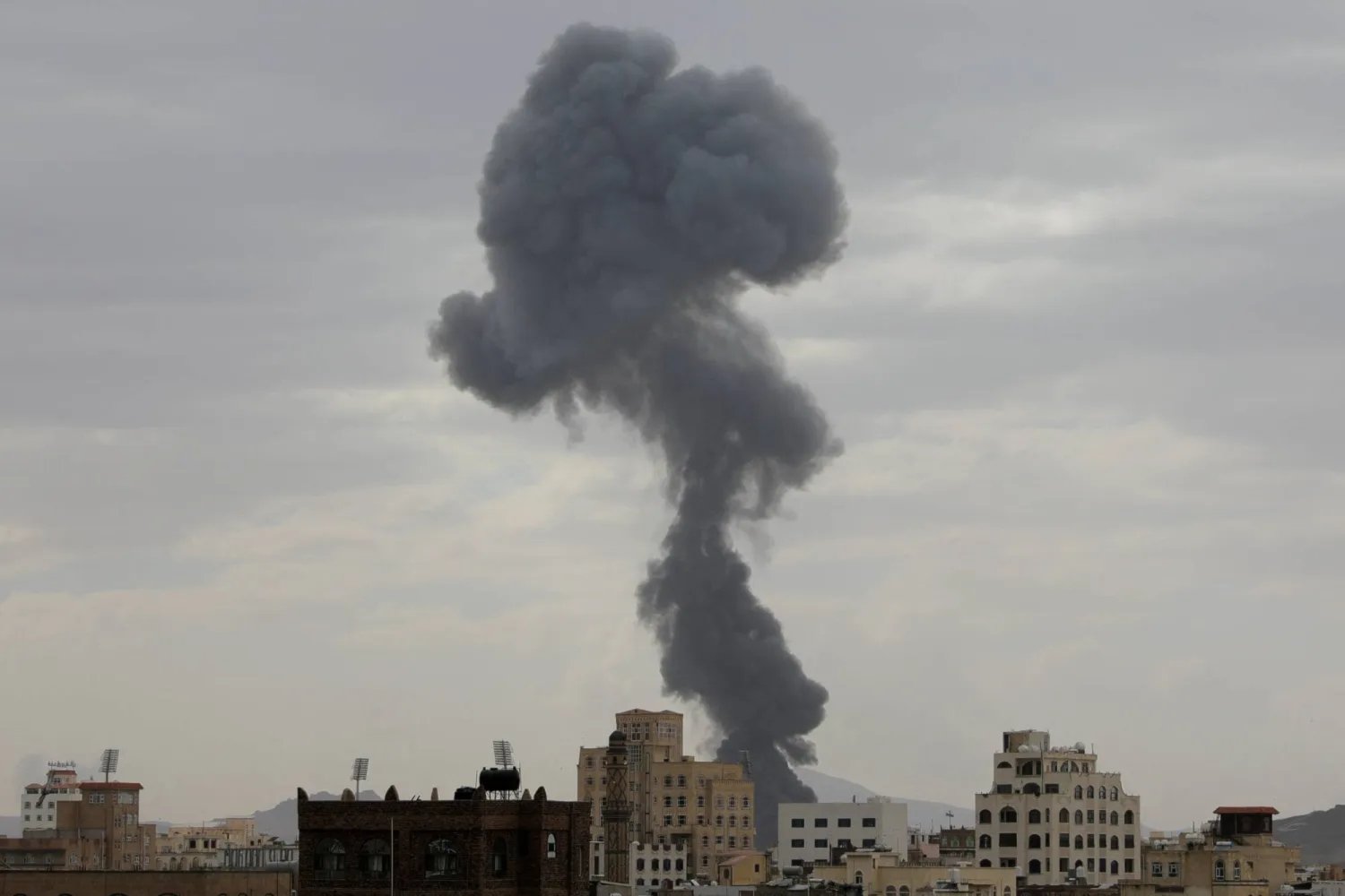 İŞGALCİ İSRAİL YEMEN