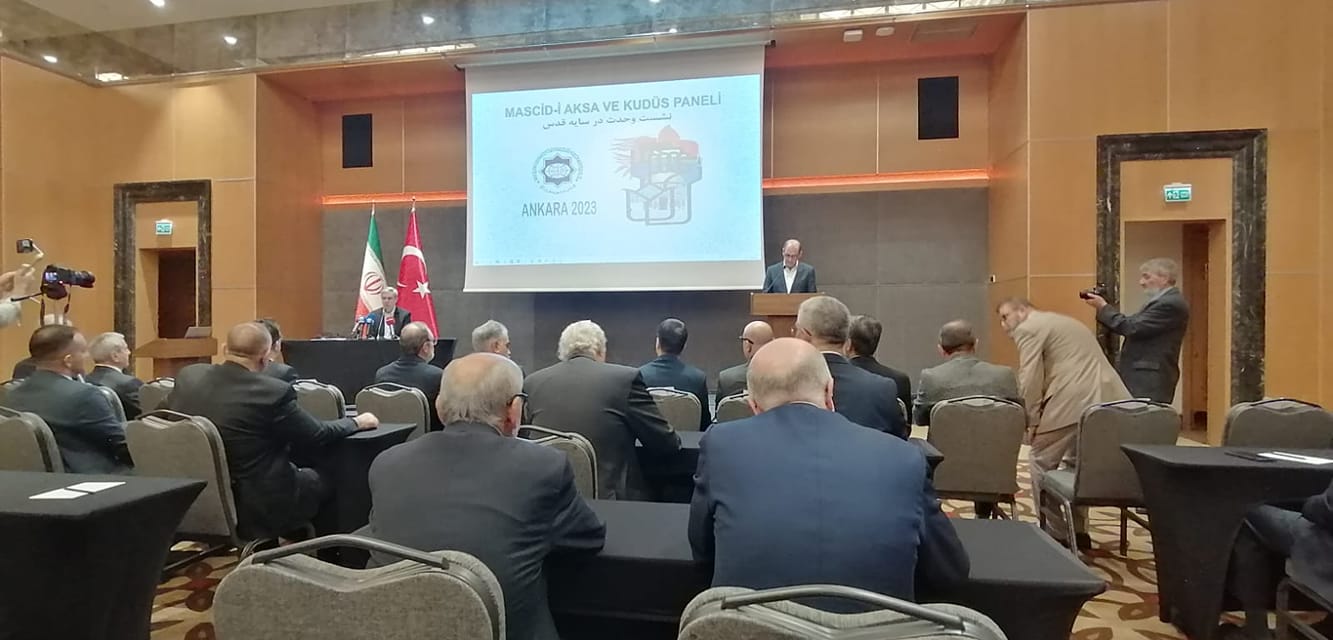 ANKARA'DA KUDÜS'ÜN GÖLGESİNDE BİRLİK KONFERANSI DÜZENLENDİ