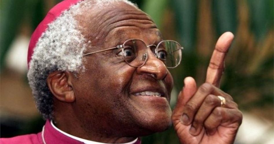 FİLİSTİN DAVASININ SAVUNUCULARINDAN PİSKOPOS DESMOND TUTU VEFAT ETTİ