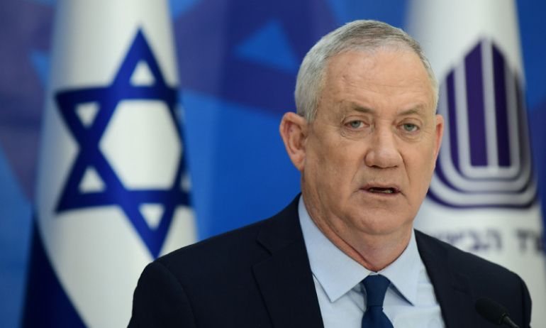 BENNY GANTZ TEL AVİV EYLEMİ İÇİN KONUŞTU: FAİLLER AĞIR BEDELLER ÖDEYECEK