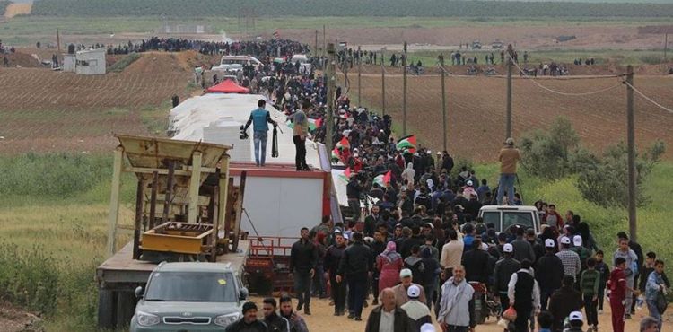 GAZZE'DE SINIR HATTINDA 'ŞEHİTLERE VEFA CUMASI' GÖSTERİLERİ BAŞLADI (CANLI YAYIN) 