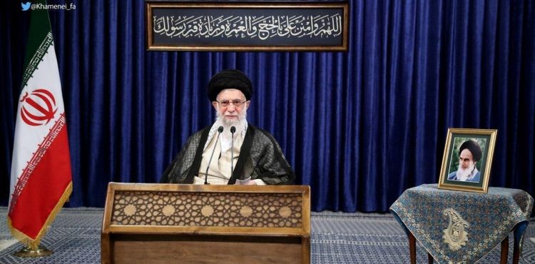 İMAM HAMENEİ: ABD İLE MÜZAKERE ETMEYECEĞİZ