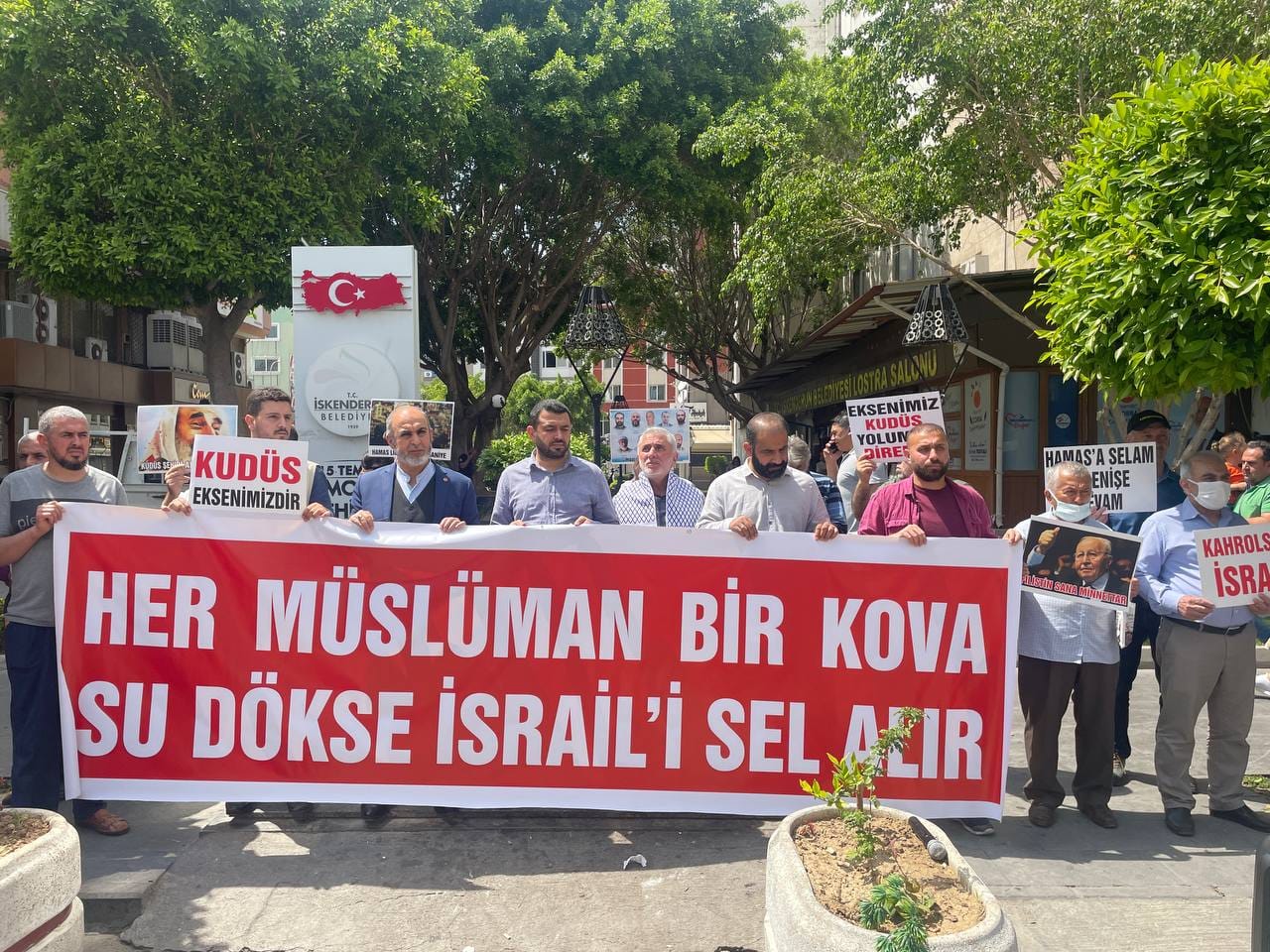 İSKENDERUN’DA DÜNYA KUDÜS GÜNÜ’NDE BASIN AÇIKLAMASI DÜZENLENDİ (FOTO-VİDEO)