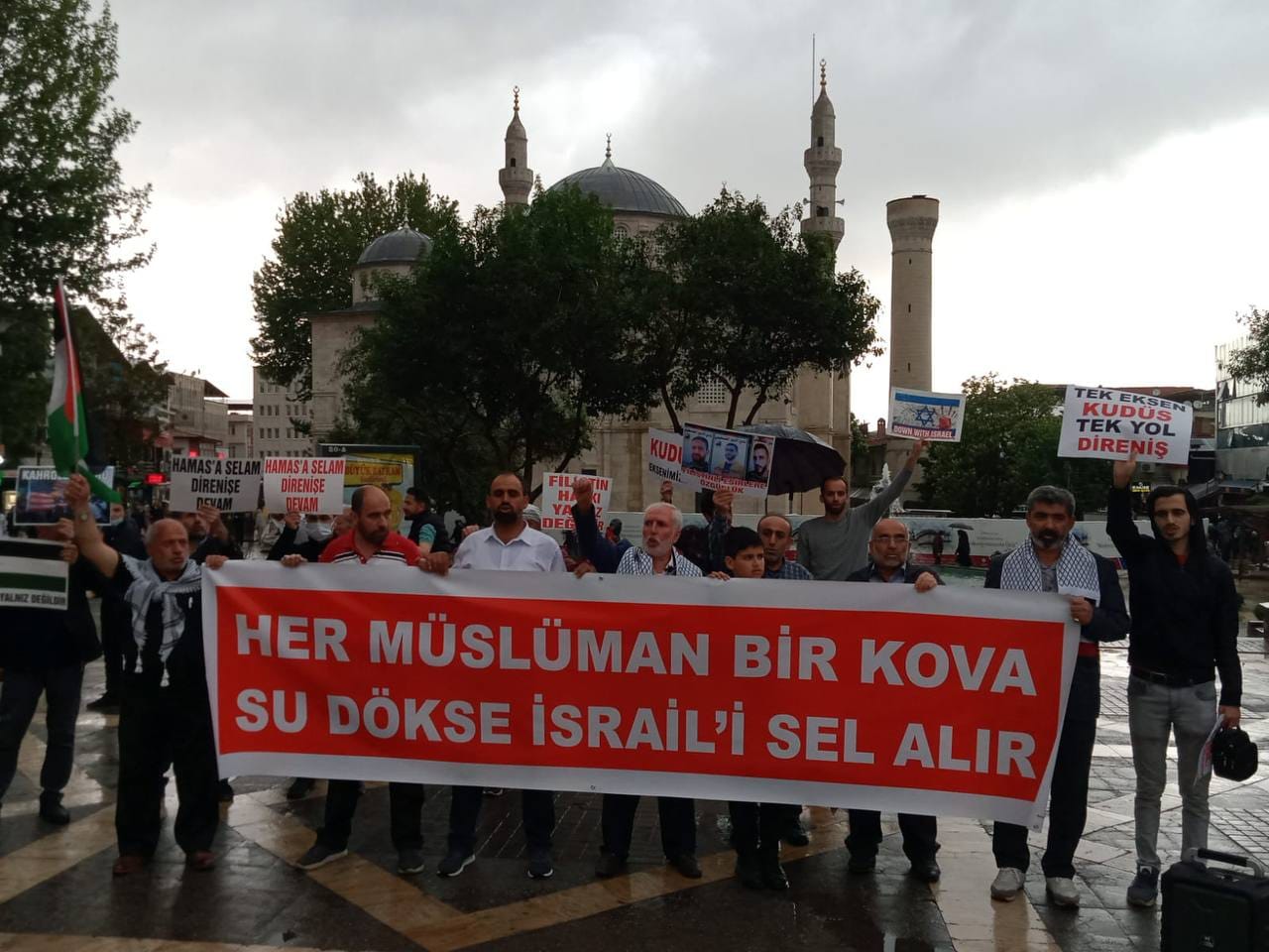 MALATYA’DA DÜNYA KUDÜS GÜNÜ’NDE BASIN AÇIKLAMASI DÜZENLENDİ (FOTO-VİDEO)