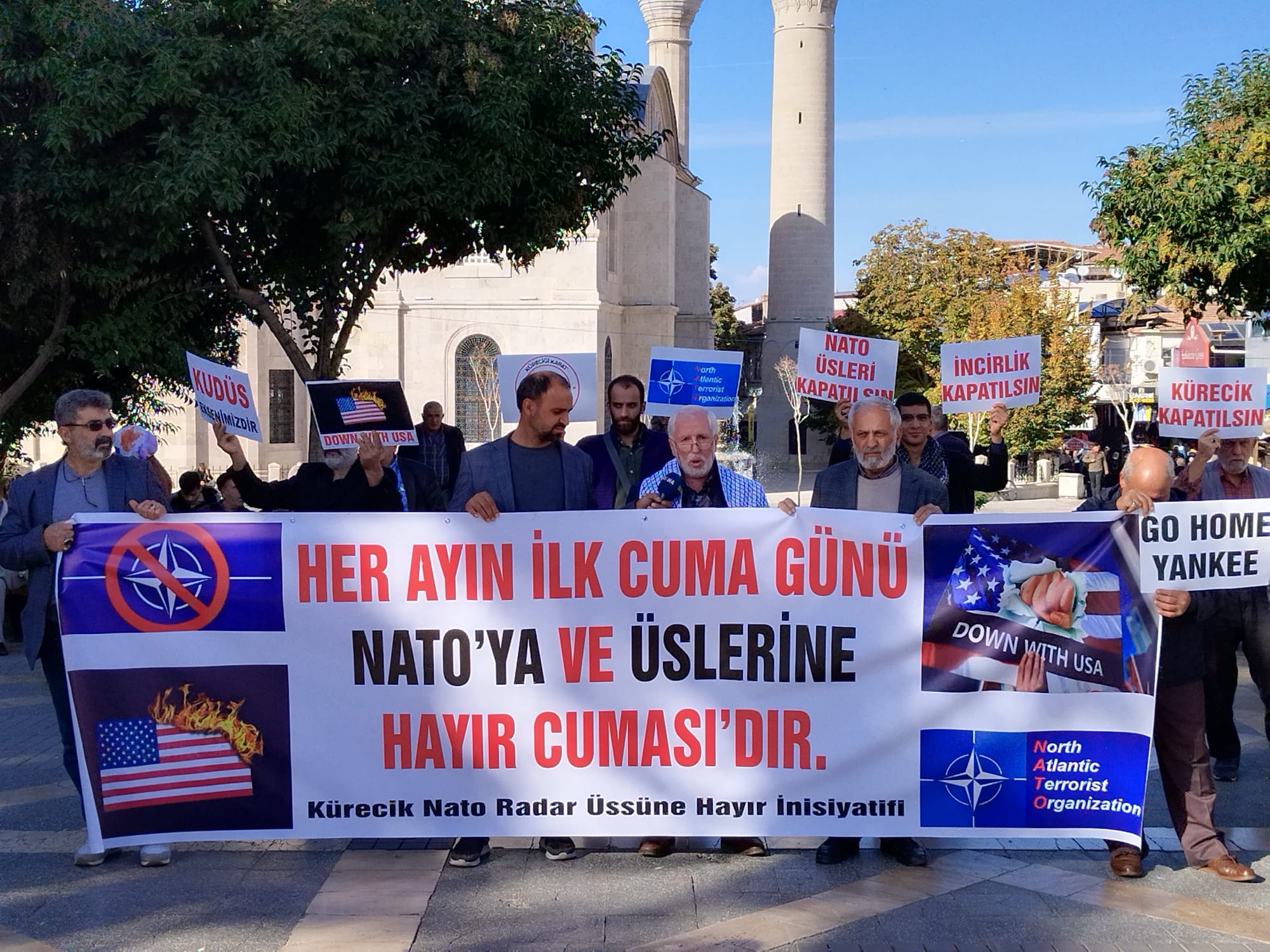 MALATYA'DA NATO'YA VE ÜSLERİNE HAYIR EYLEMİ DÜZENLENDİ (FOTO-VİDEO)