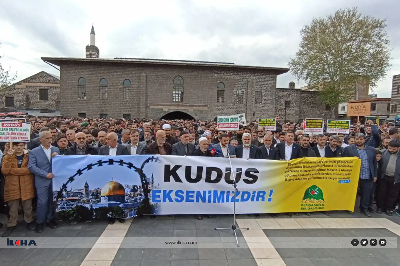 PEYGAMBER SEVDALILARI DİYARBAKIR'DA KUDÜS GÜNÜ İÇİN MEYDANLARDAYDI (VİDEO)