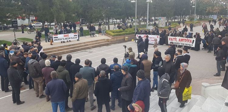 SAKARYA'DA ABD'NİN KUDÜS DAVASININ KOMUTANLARINA DÜZENLEDİĞİ SALDIRILAR PROTESTO EDİLDİ