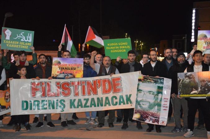 SAKARYA'DA DÜNYA KUDÜS GÜNÜ EYLEMİ DÜZENLENDİ