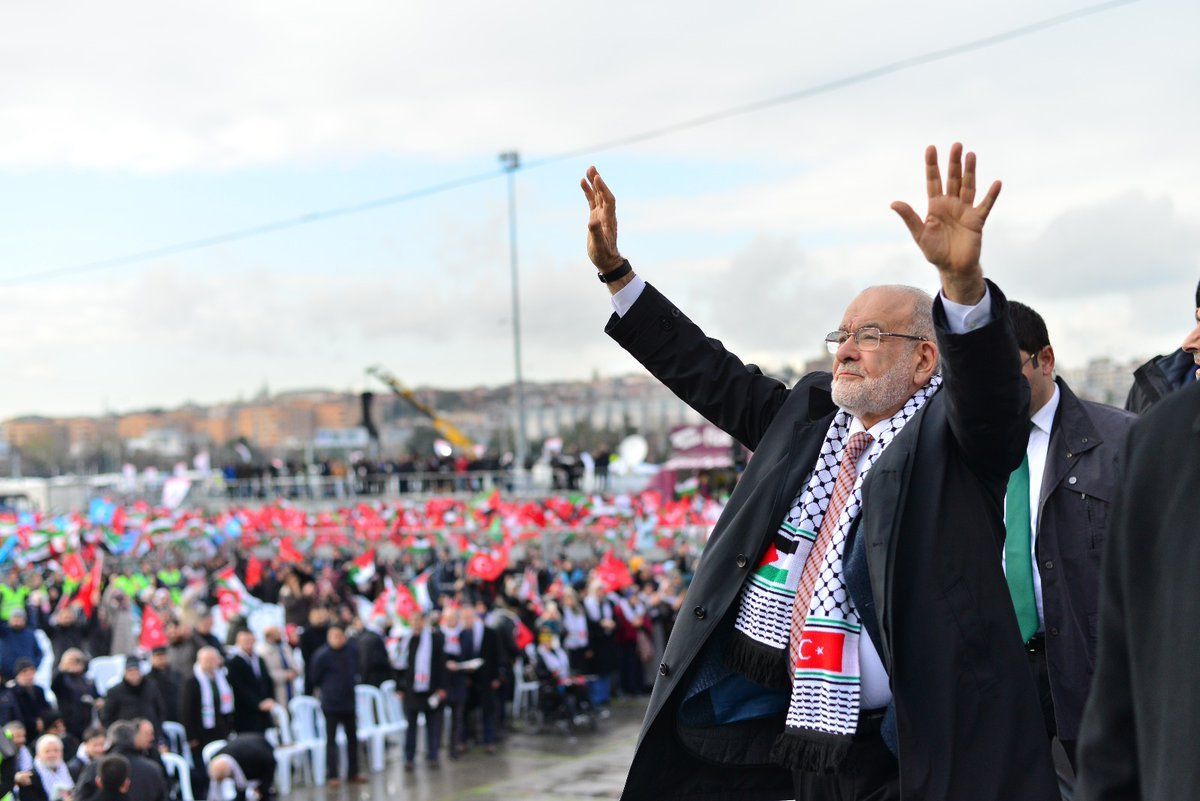 TEMEL KARAMOLLAOĞLU CUMHURBAŞKANI ERDOĞAN'A SORDU :'ONE MINUTE NE OLDU?'